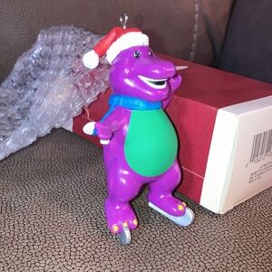 Barney the dinosaur hallmark keepsake ornament